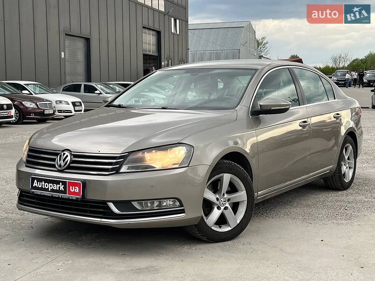 2014 Volkswagen Passat - мініатюра 19