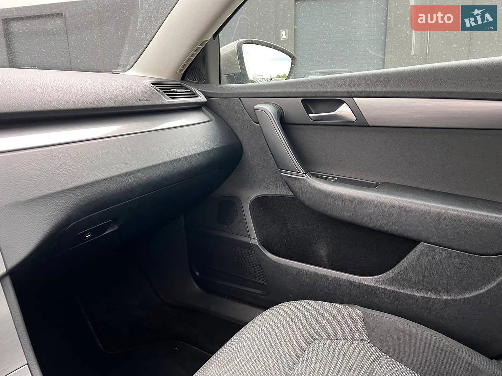 2014 Volkswagen Passat - мініатюра 33