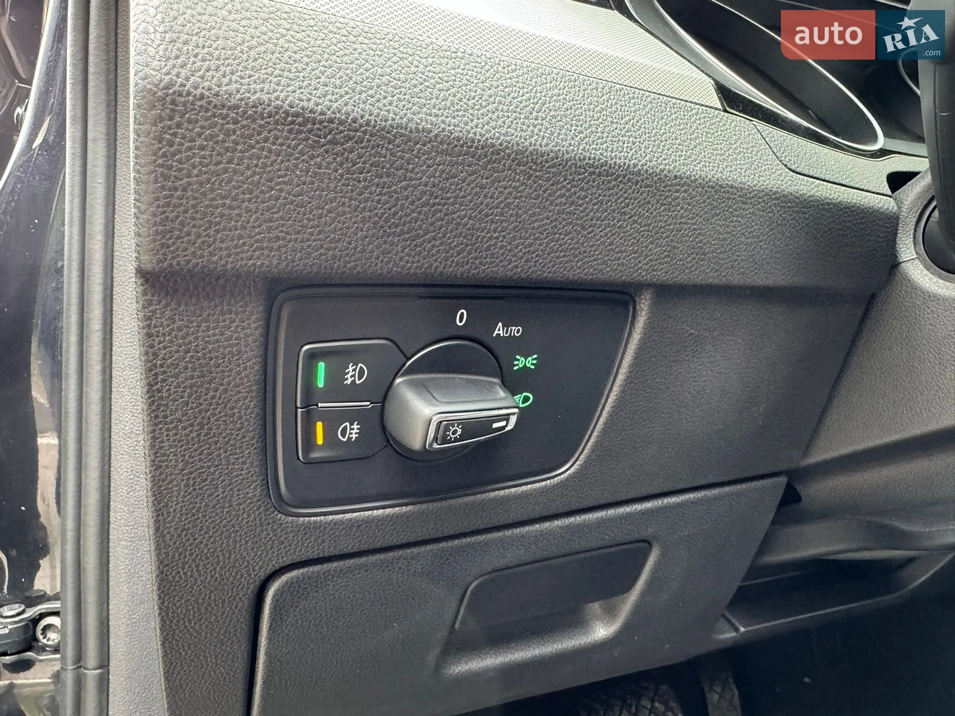 2015 Volkswagen Passat - мініатюра 36