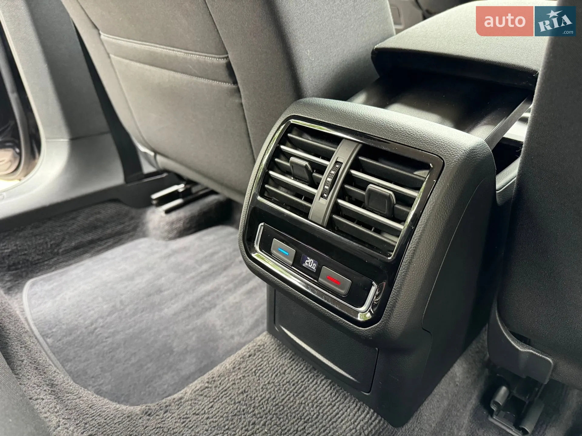 2015 Volkswagen Passat - мініатюра 47