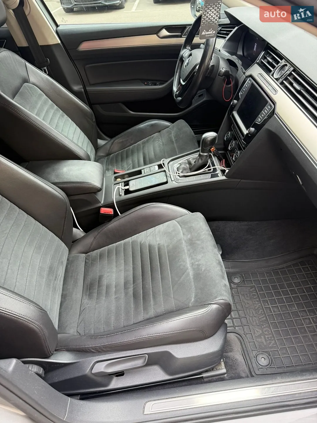 2016 Volkswagen Passat - мініатюра 10