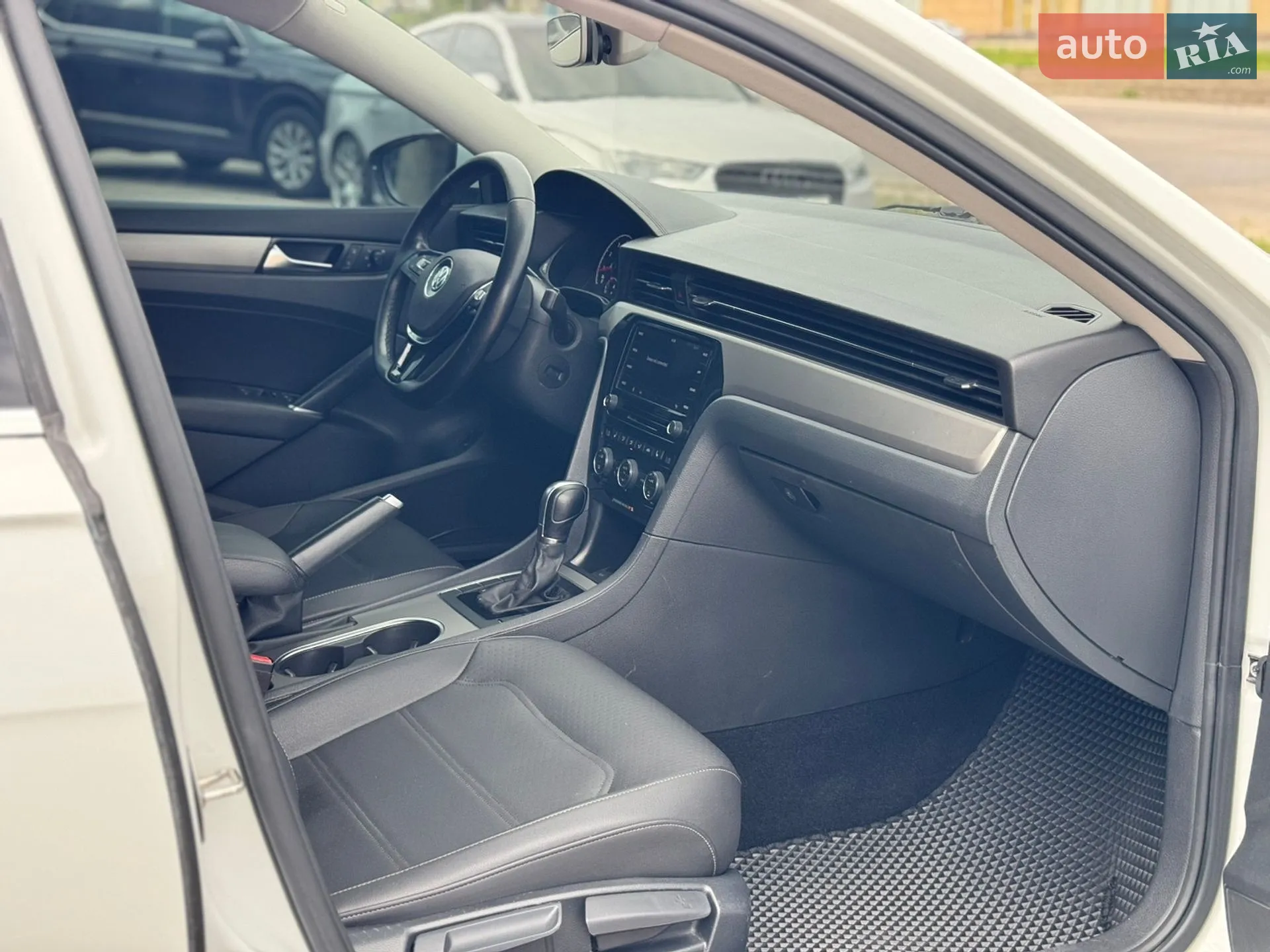 2019 Volkswagen Passat - мініатюра 22