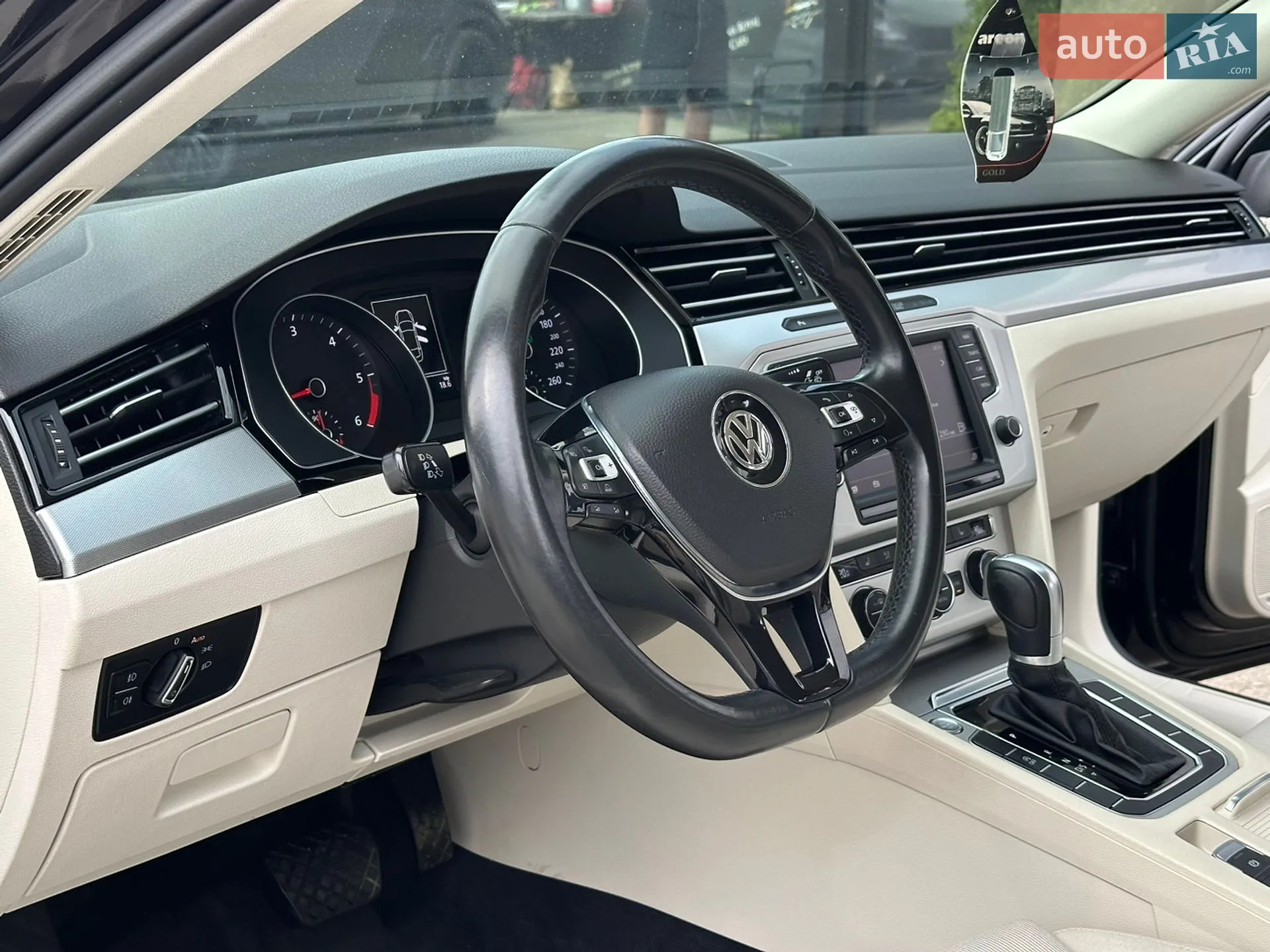 2016 Volkswagen Passat - мініатюра 14