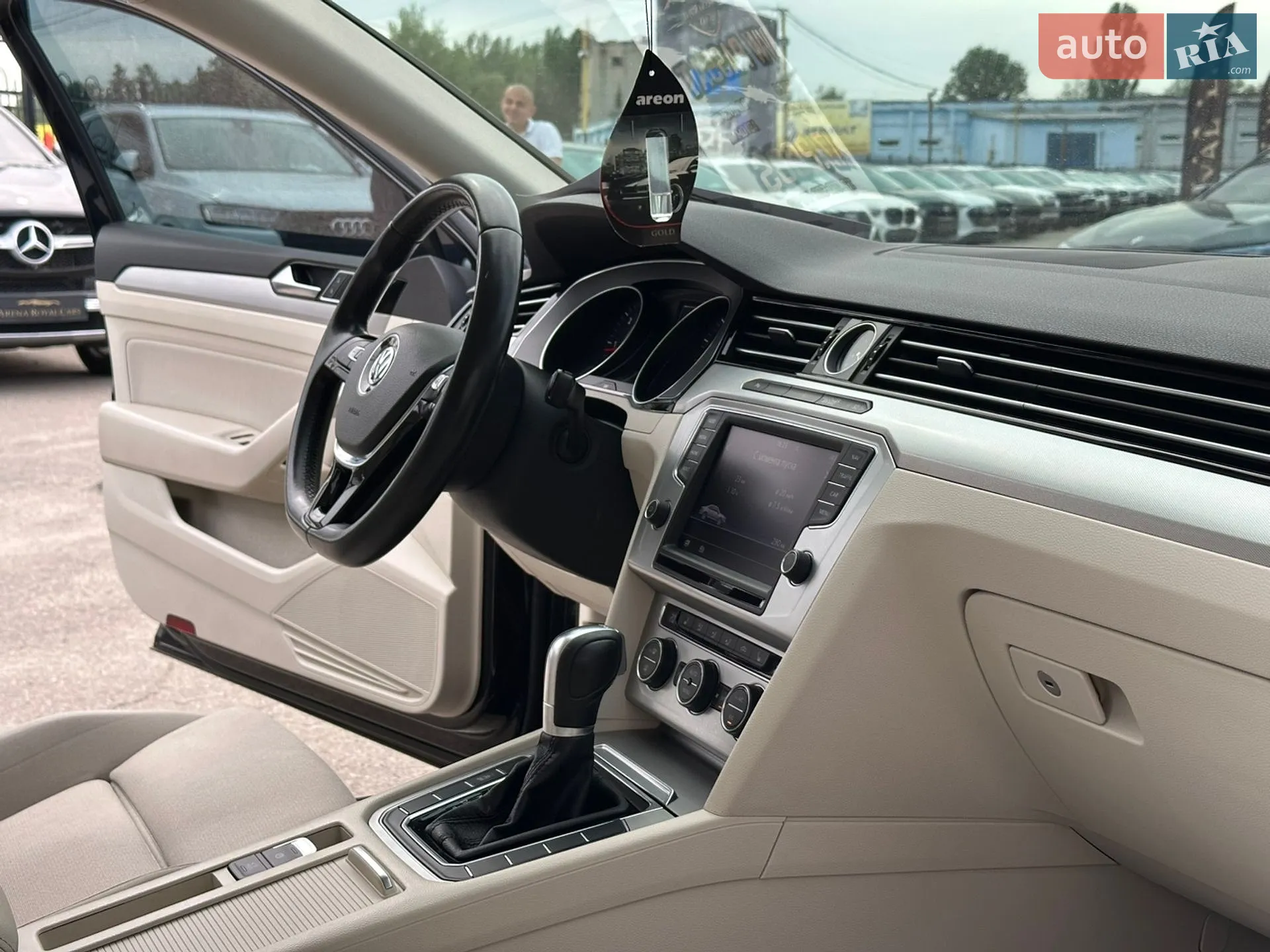 2016 Volkswagen Passat - мініатюра 26