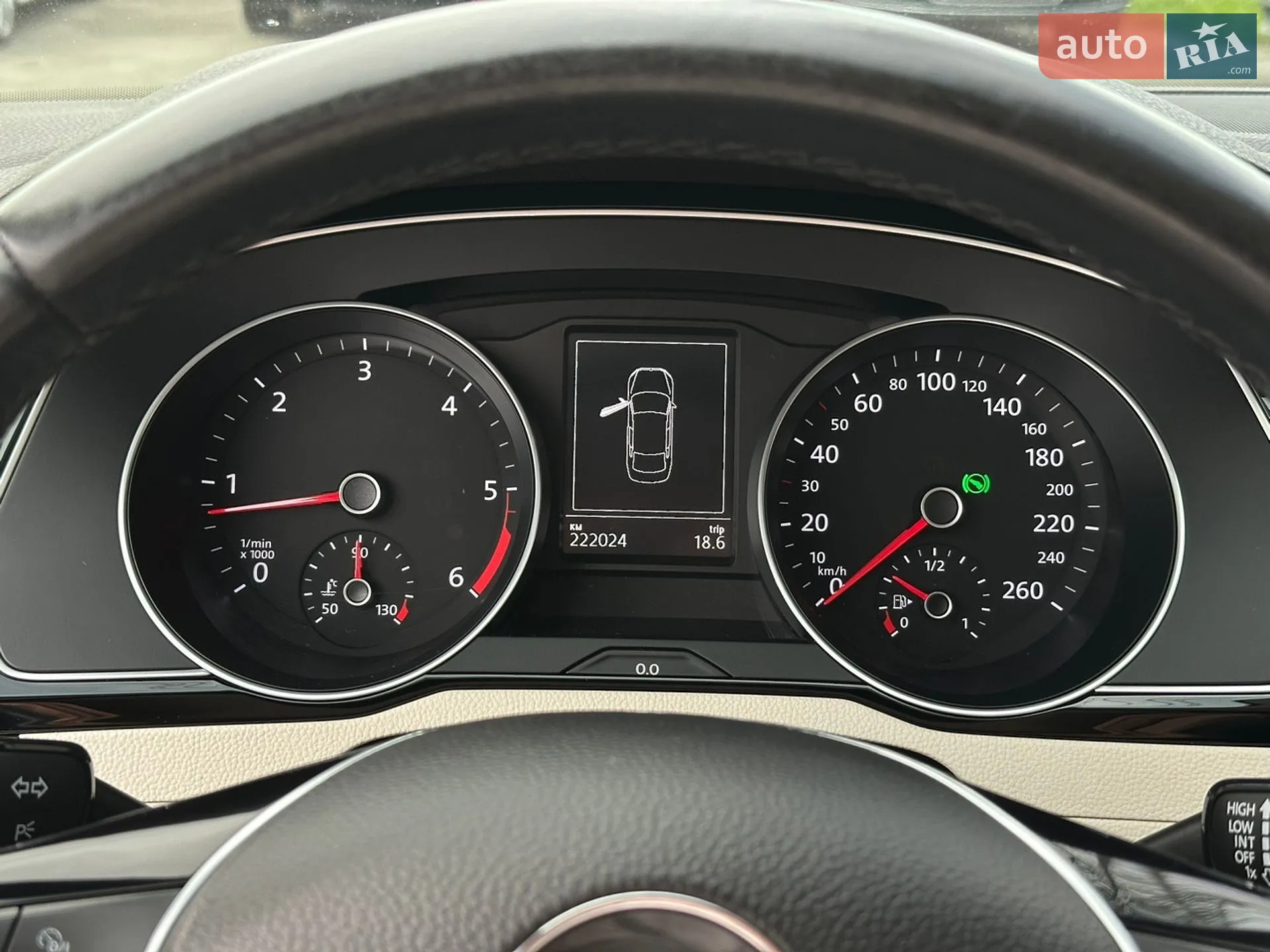 2016 Volkswagen Passat - мініатюра 30