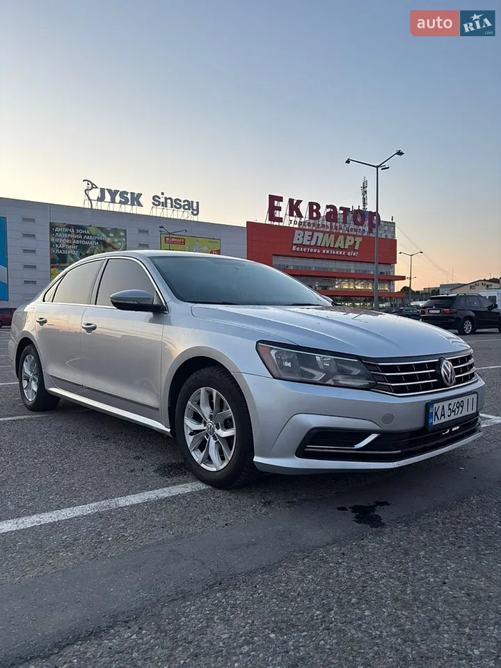 2018 Volkswagen Passat - мініатюра 18