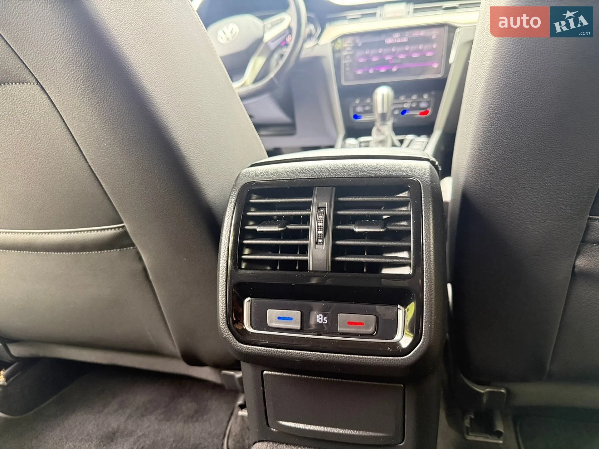 2020 Volkswagen Passat - мініатюра 35