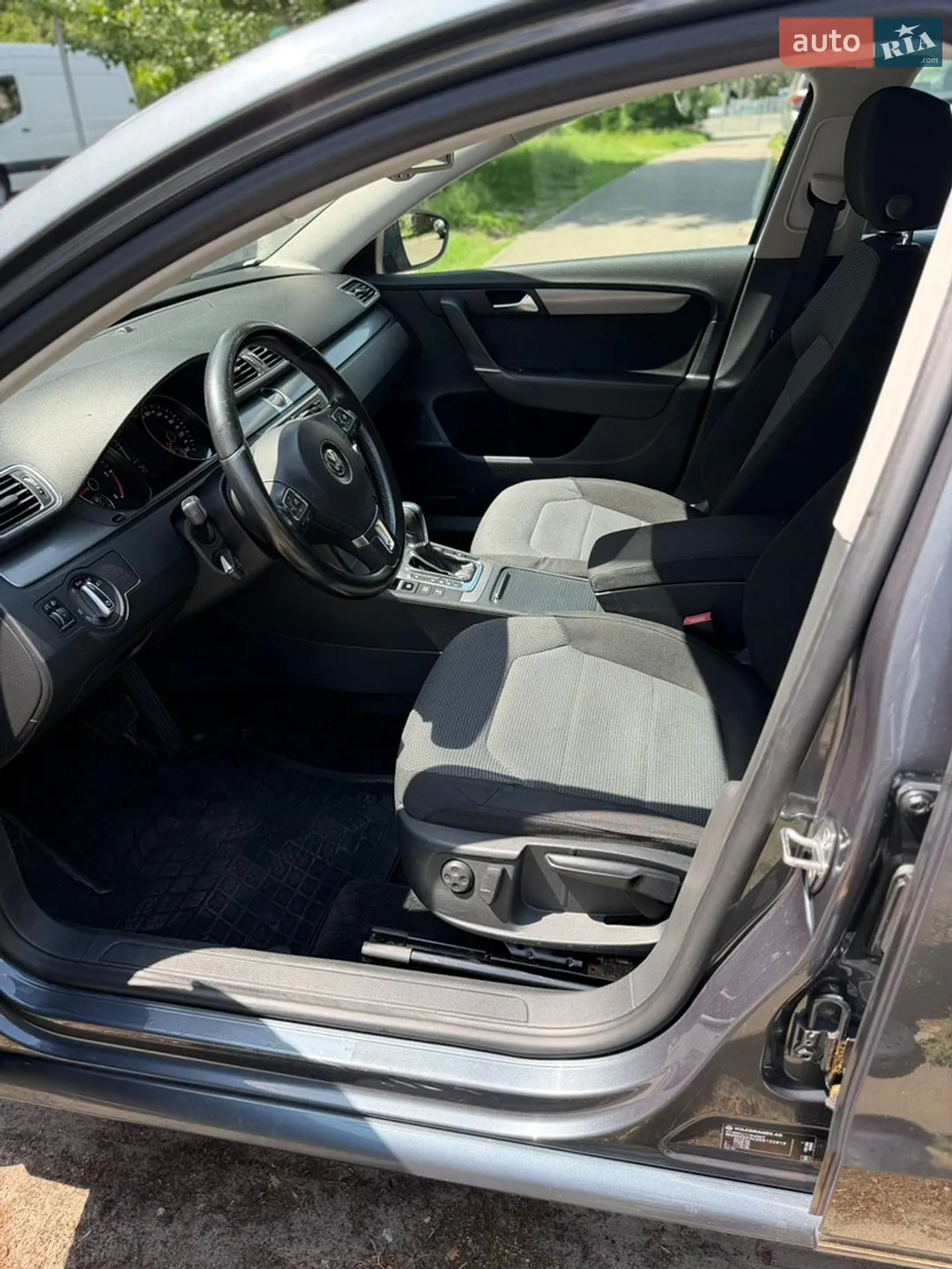2013 Volkswagen Passat - мініатюра 16