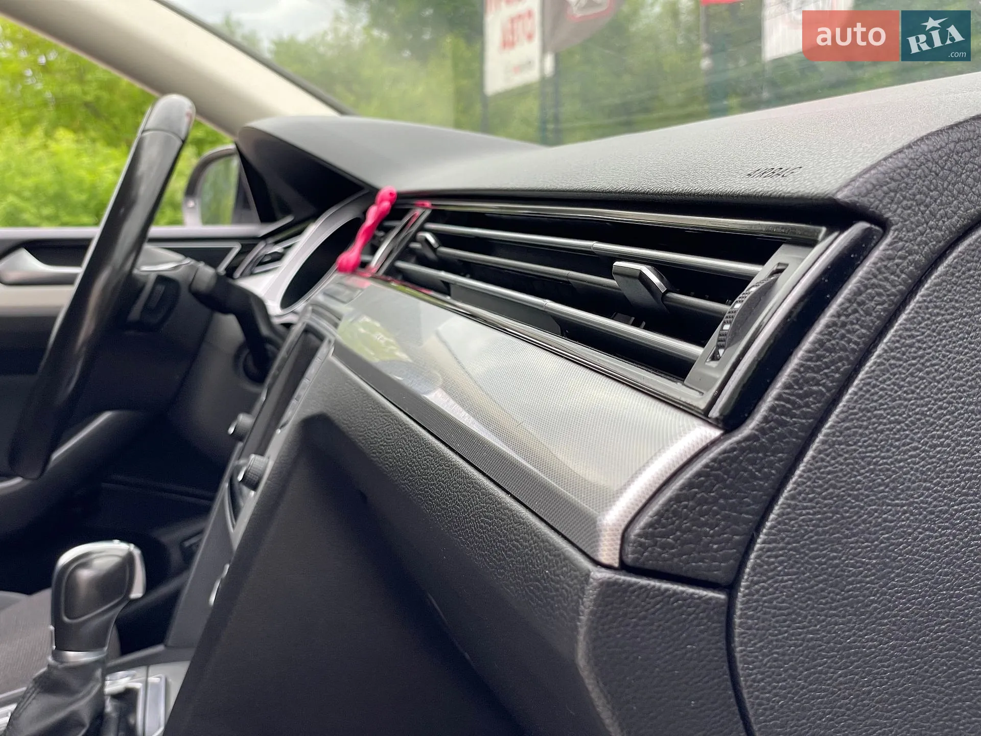 2015 Volkswagen Passat - мініатюра 42