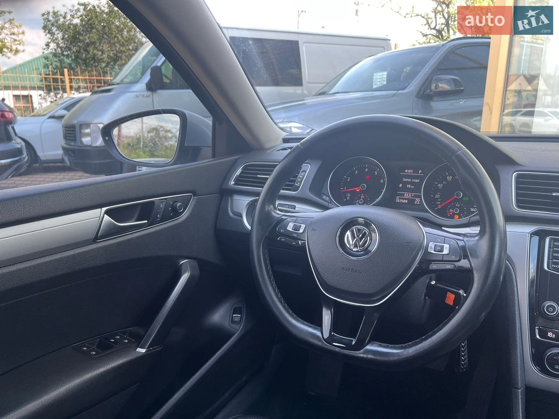 2016 Volkswagen Passat - мініатюра 13