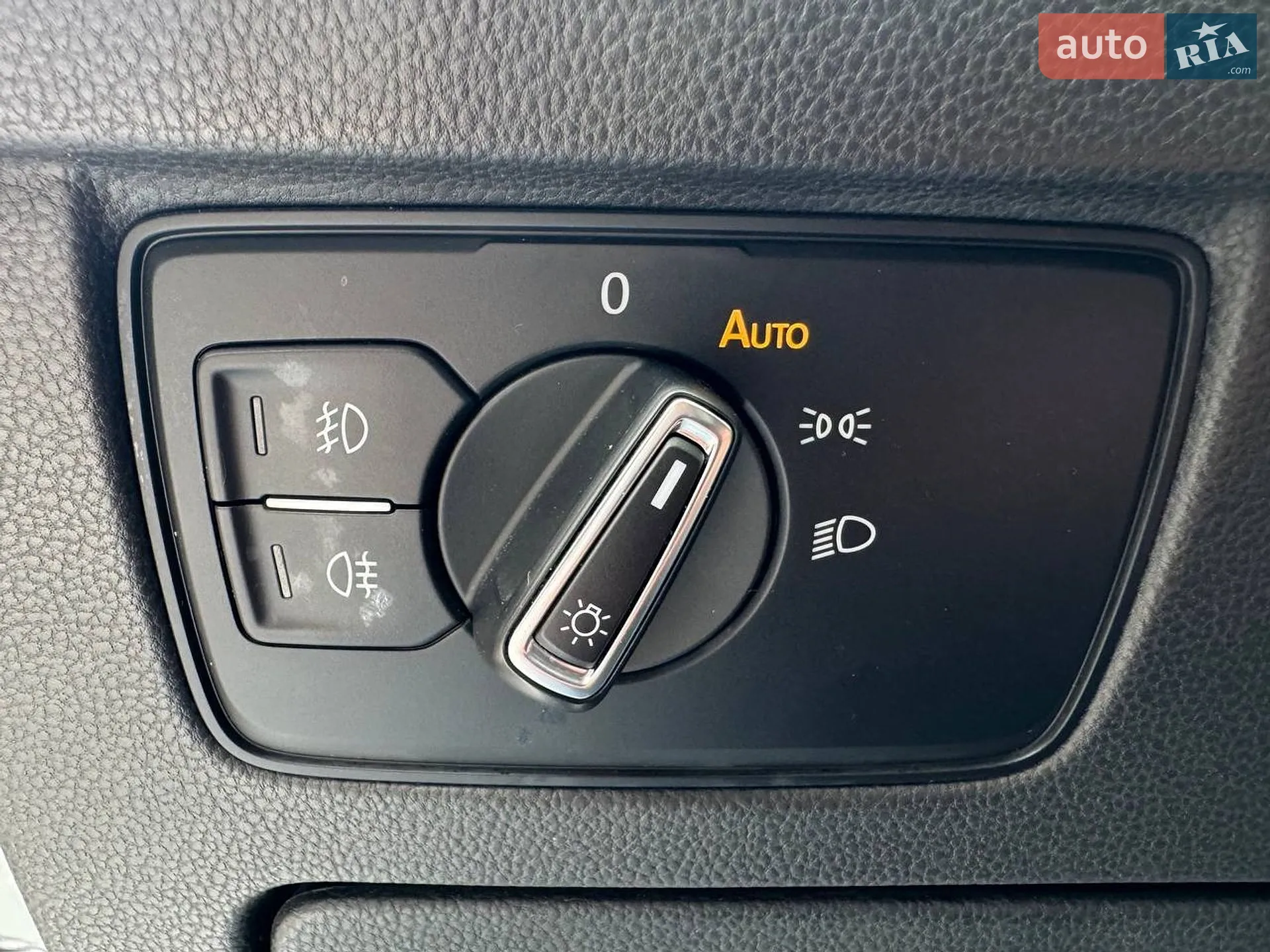 2019 Volkswagen Passat - мініатюра 18