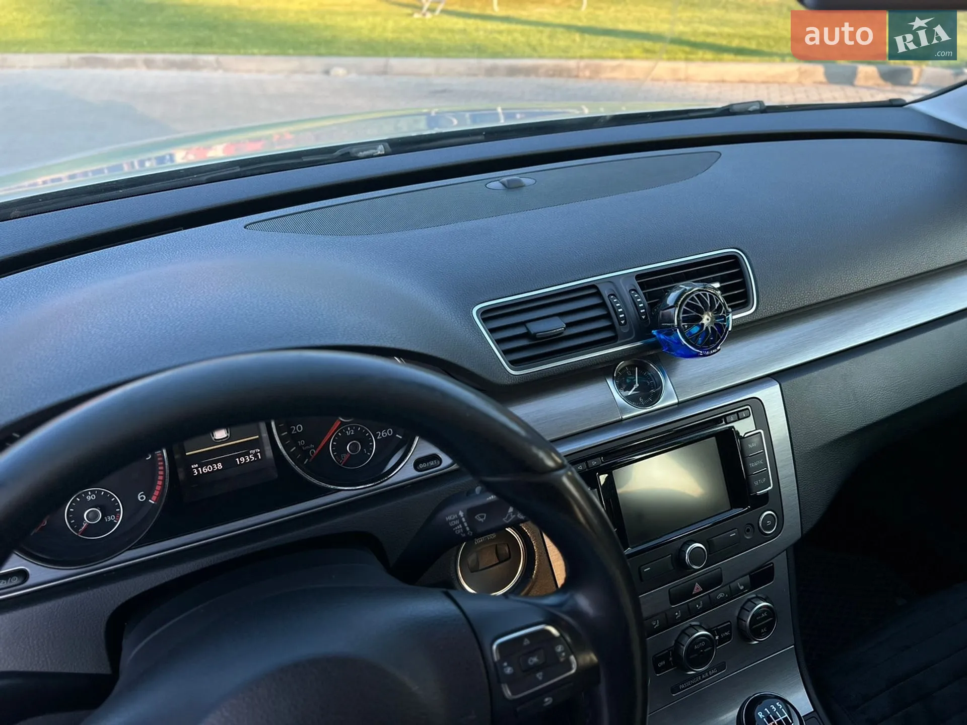 2014 Volkswagen Passat - мініатюра 33