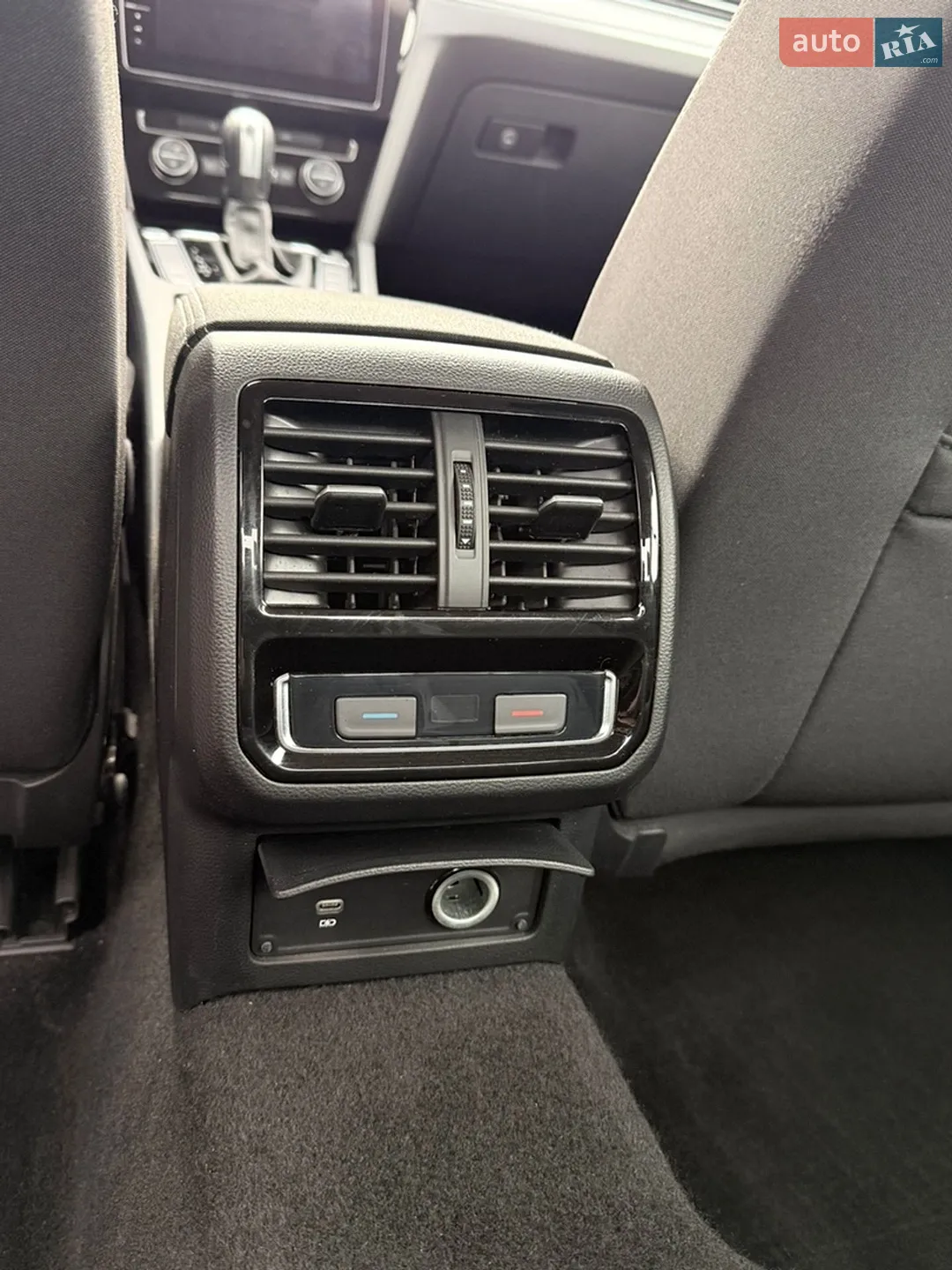 2019 Volkswagen Passat - мініатюра 15