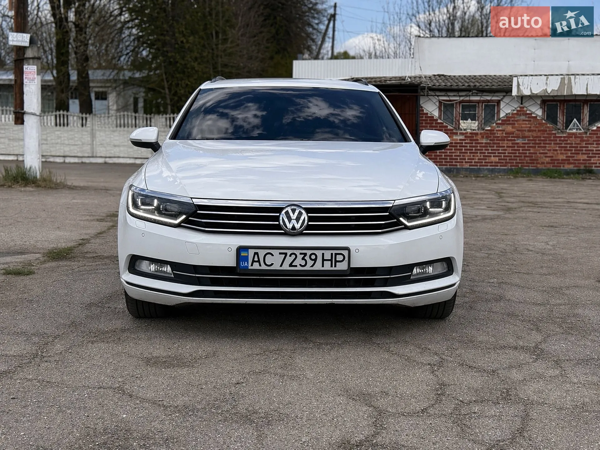 2015 Volkswagen Passat - фото 1