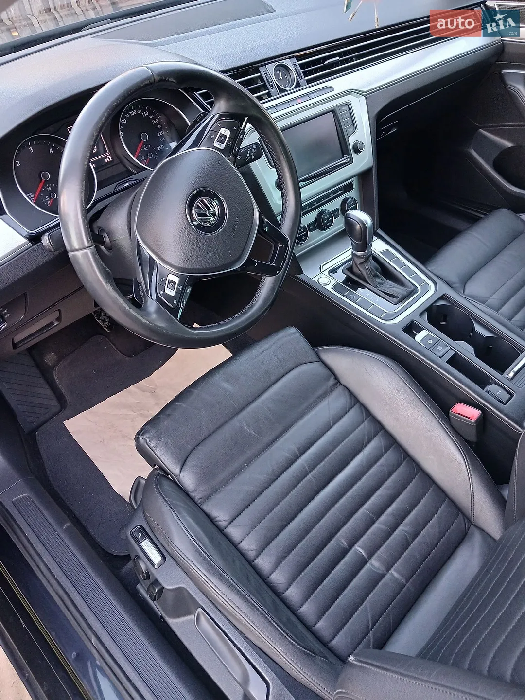 2016 Volkswagen Passat - мініатюра 3