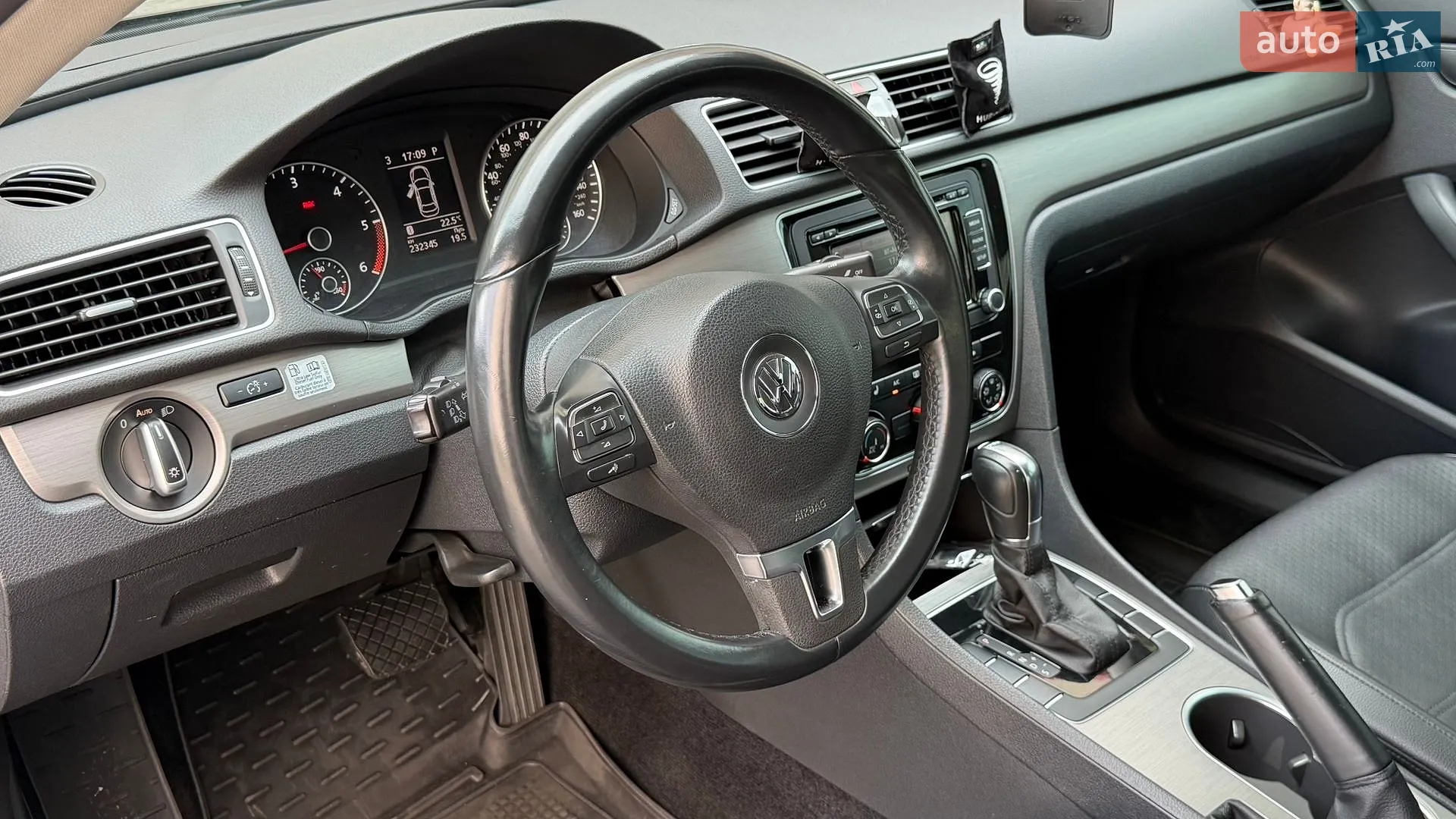 2014 Volkswagen Passat - мініатюра 21
