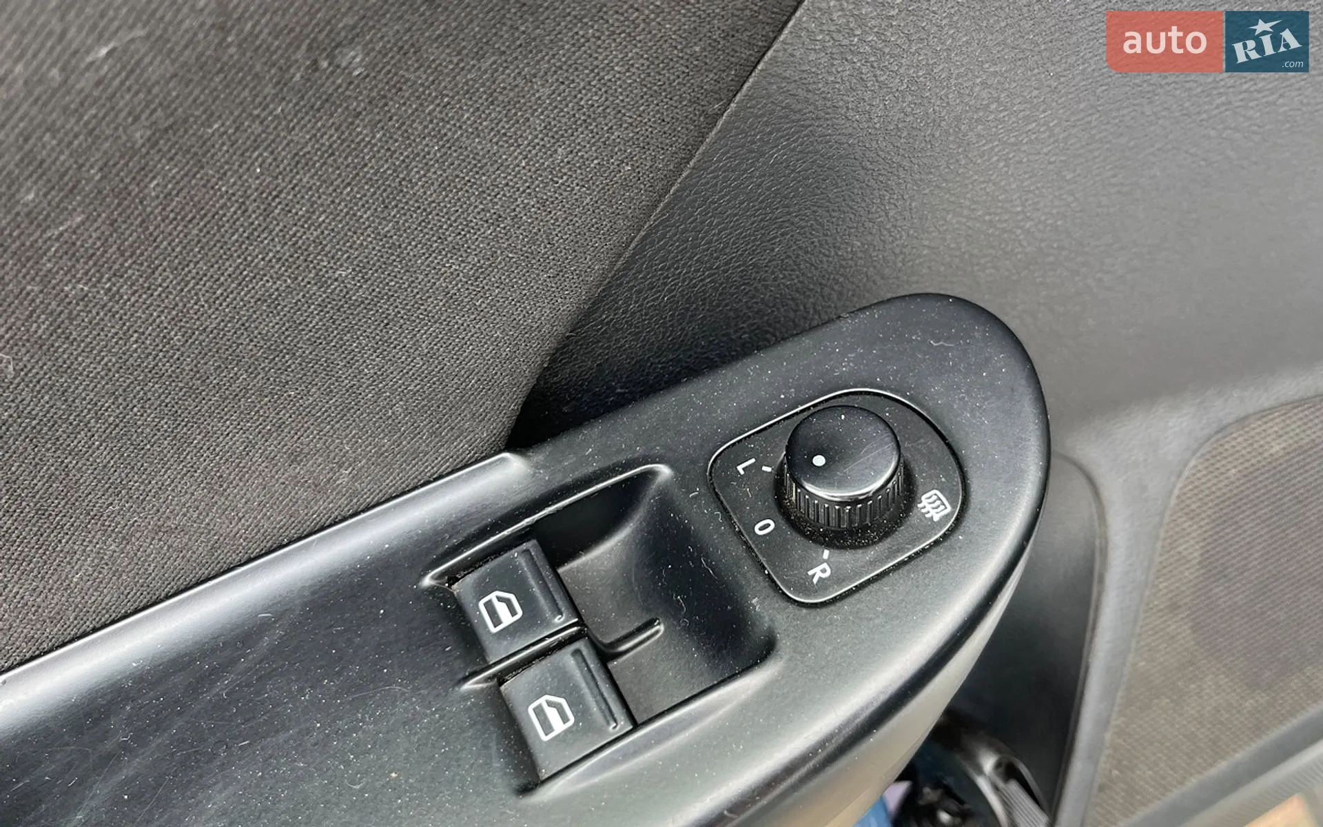 2010 Volkswagen Passat - мініатюра 10