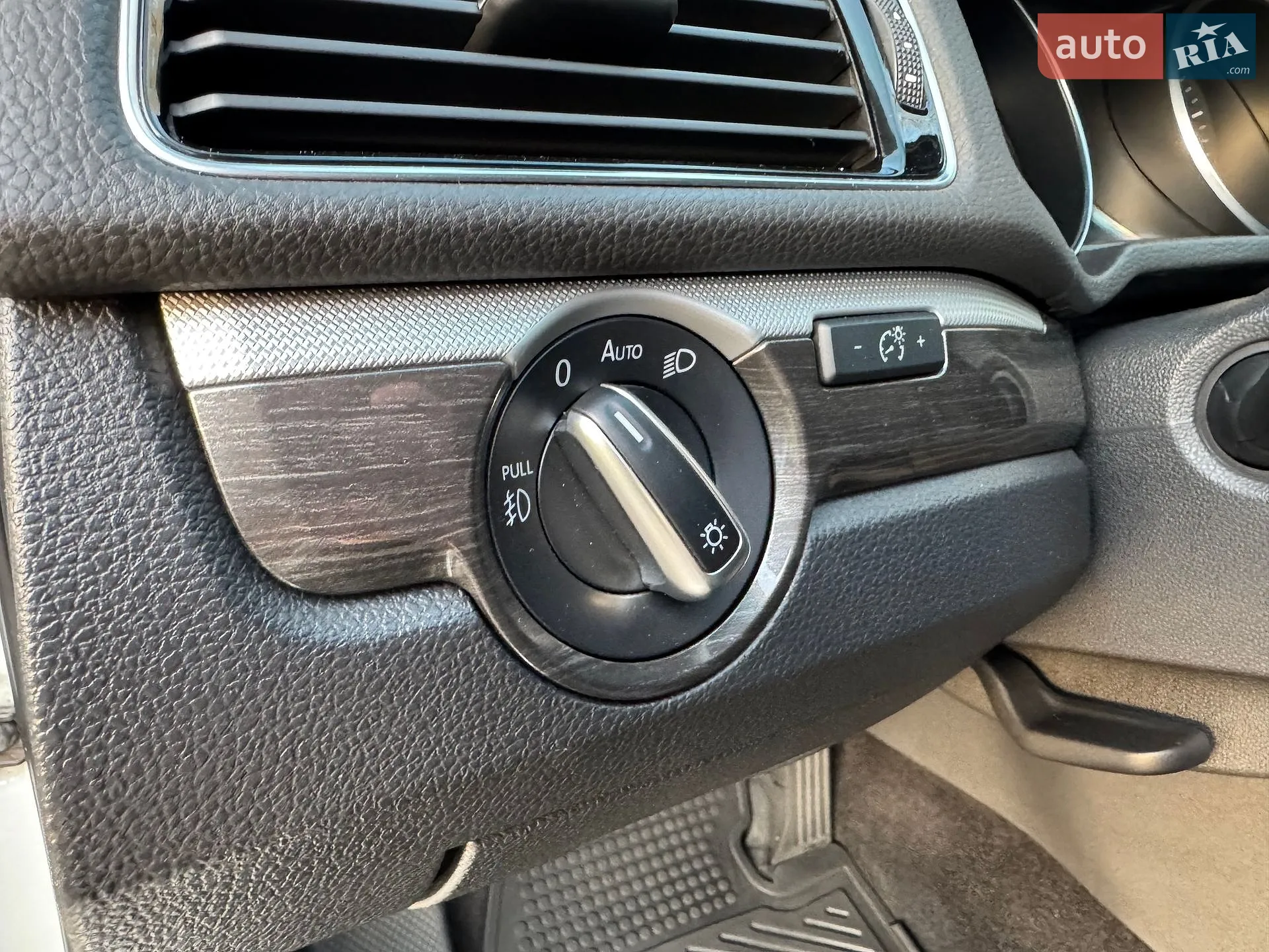 2016 Volkswagen Passat - мініатюра 18