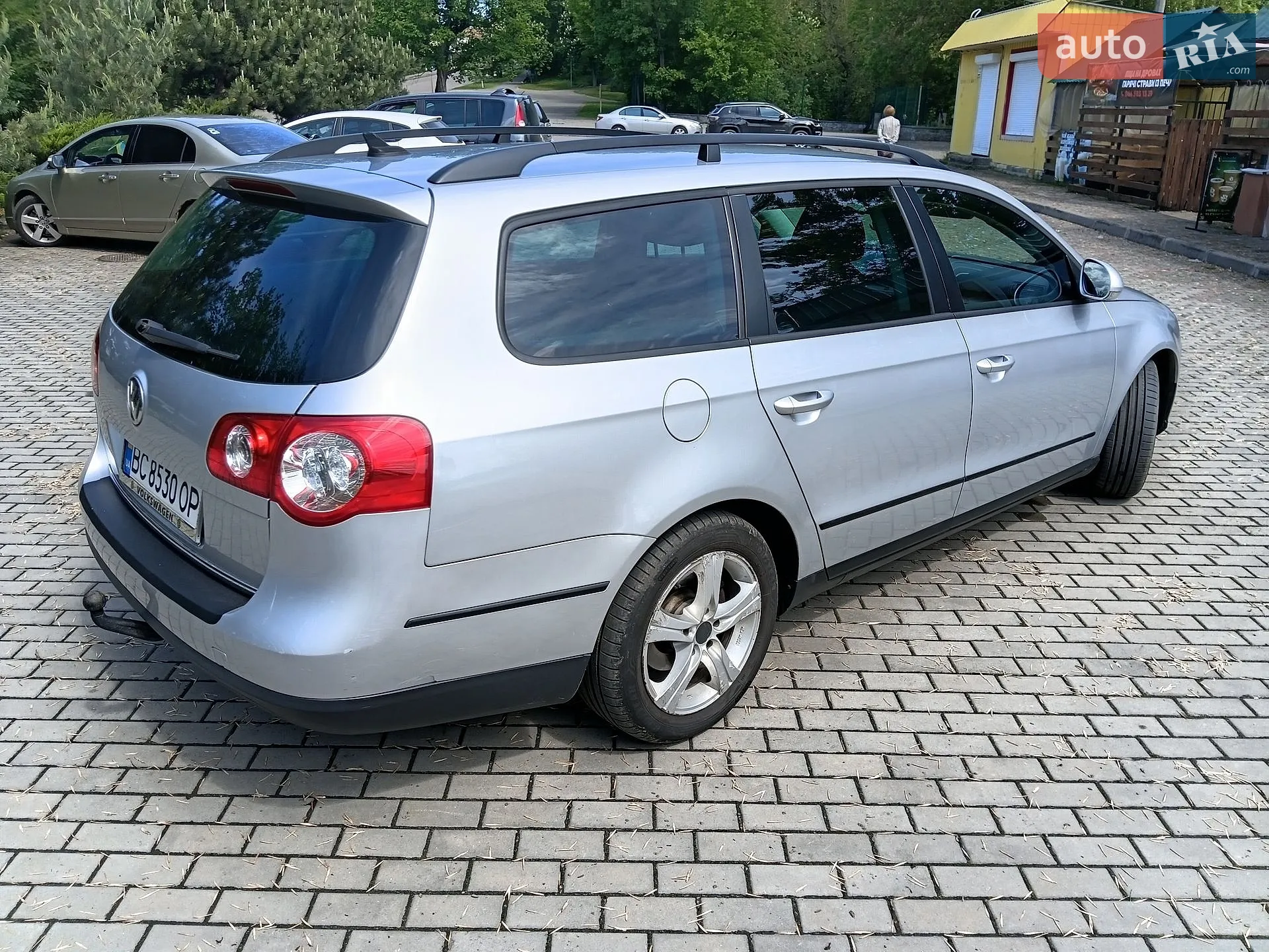 2010 Volkswagen Passat - мініатюра 3