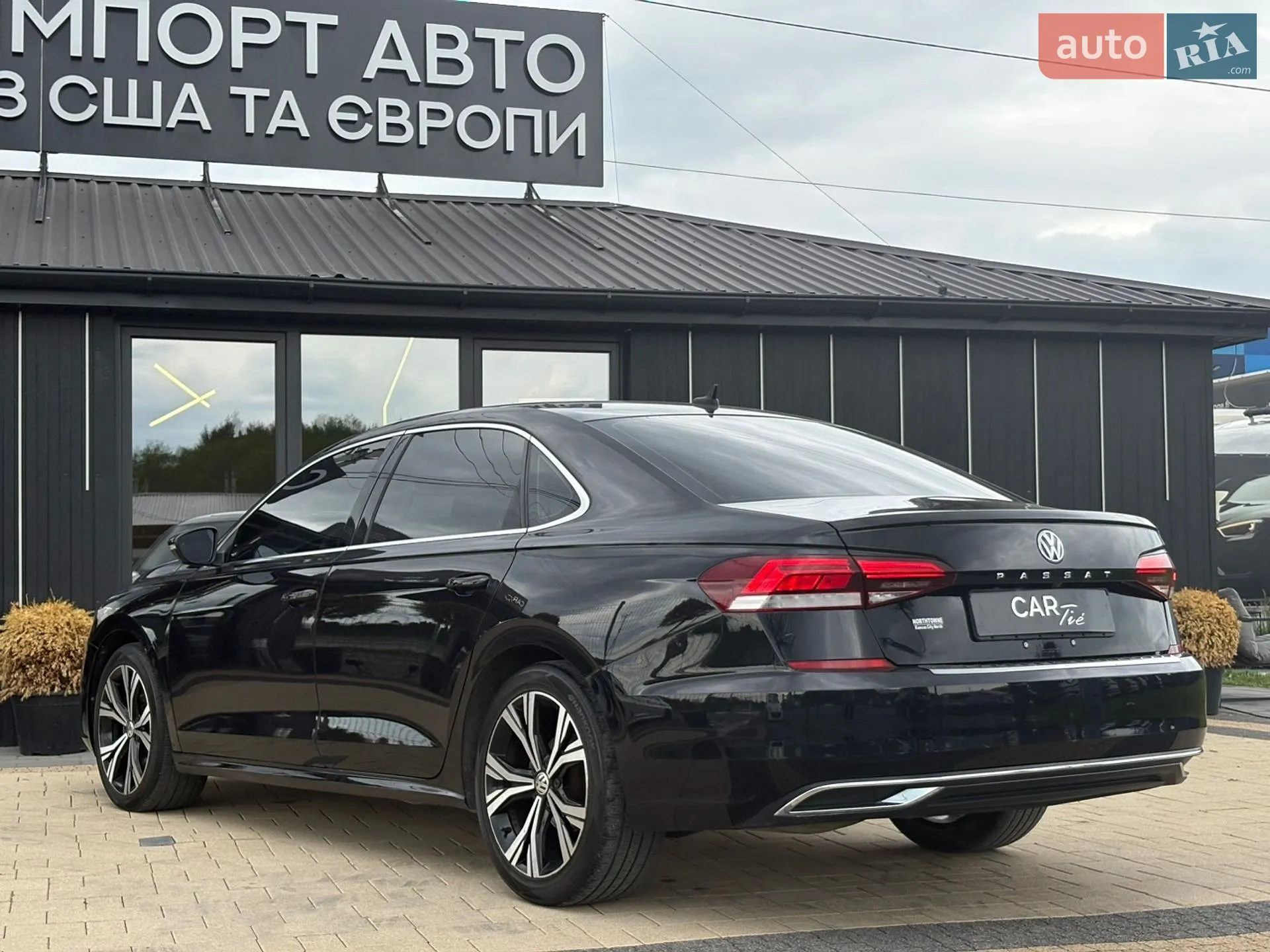 2021 Volkswagen Passat - мініатюра 10