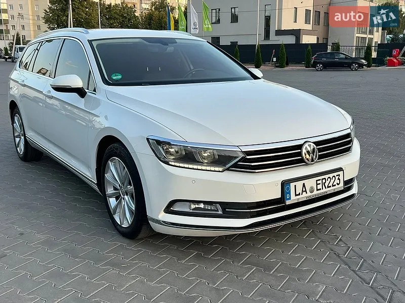Volkswagen Passat 2015 VIN WVWZZZ3CZGE034120 фото оголошення 17 з 94