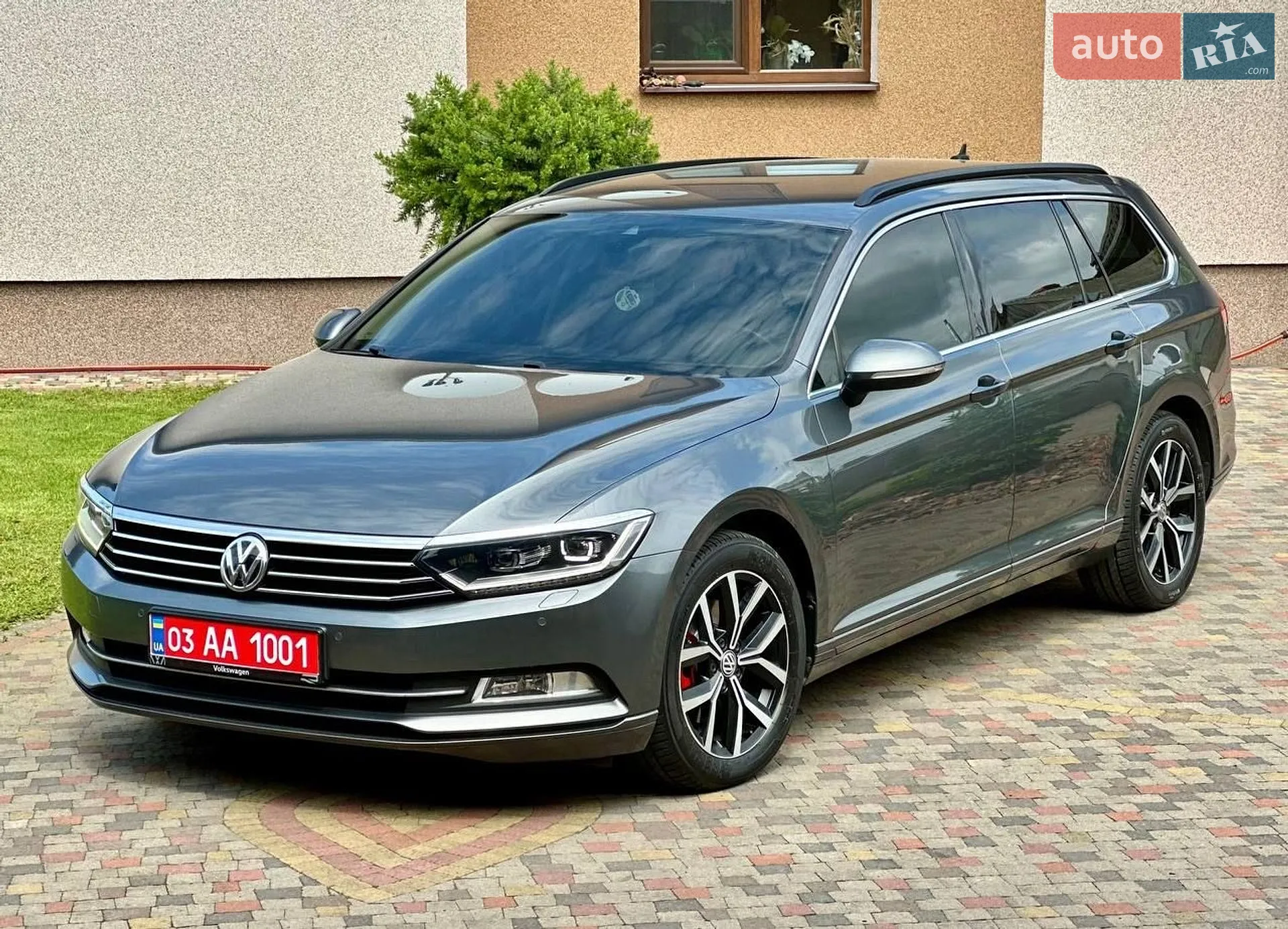 2017 Volkswagen Passat - мініатюра 2