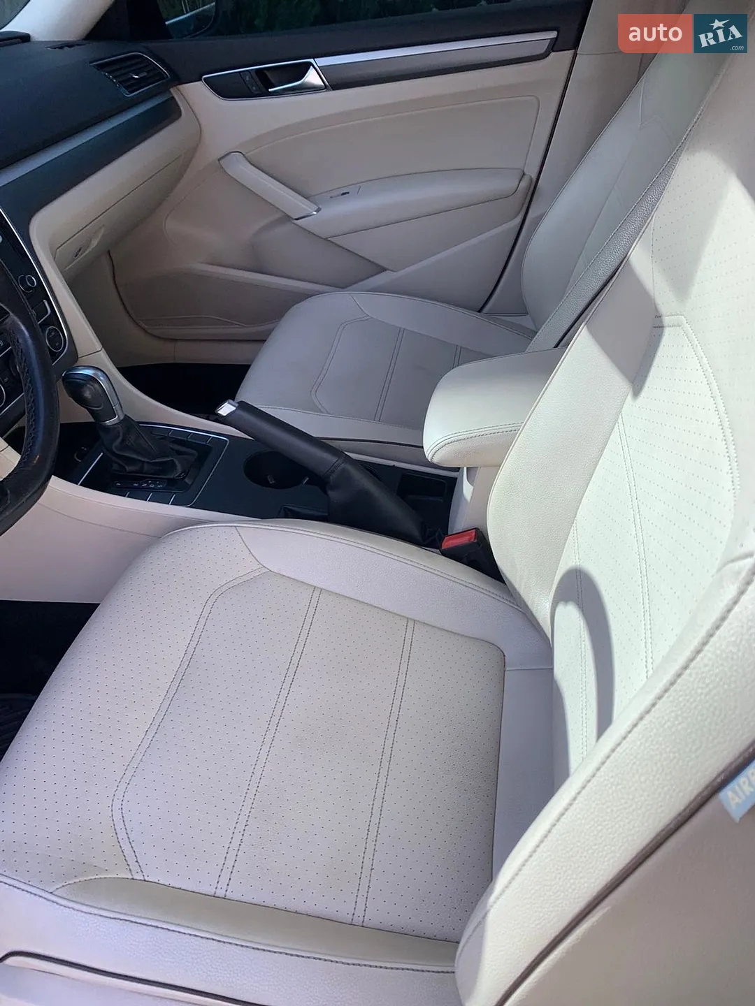 2017 Volkswagen Passat - мініатюра 10