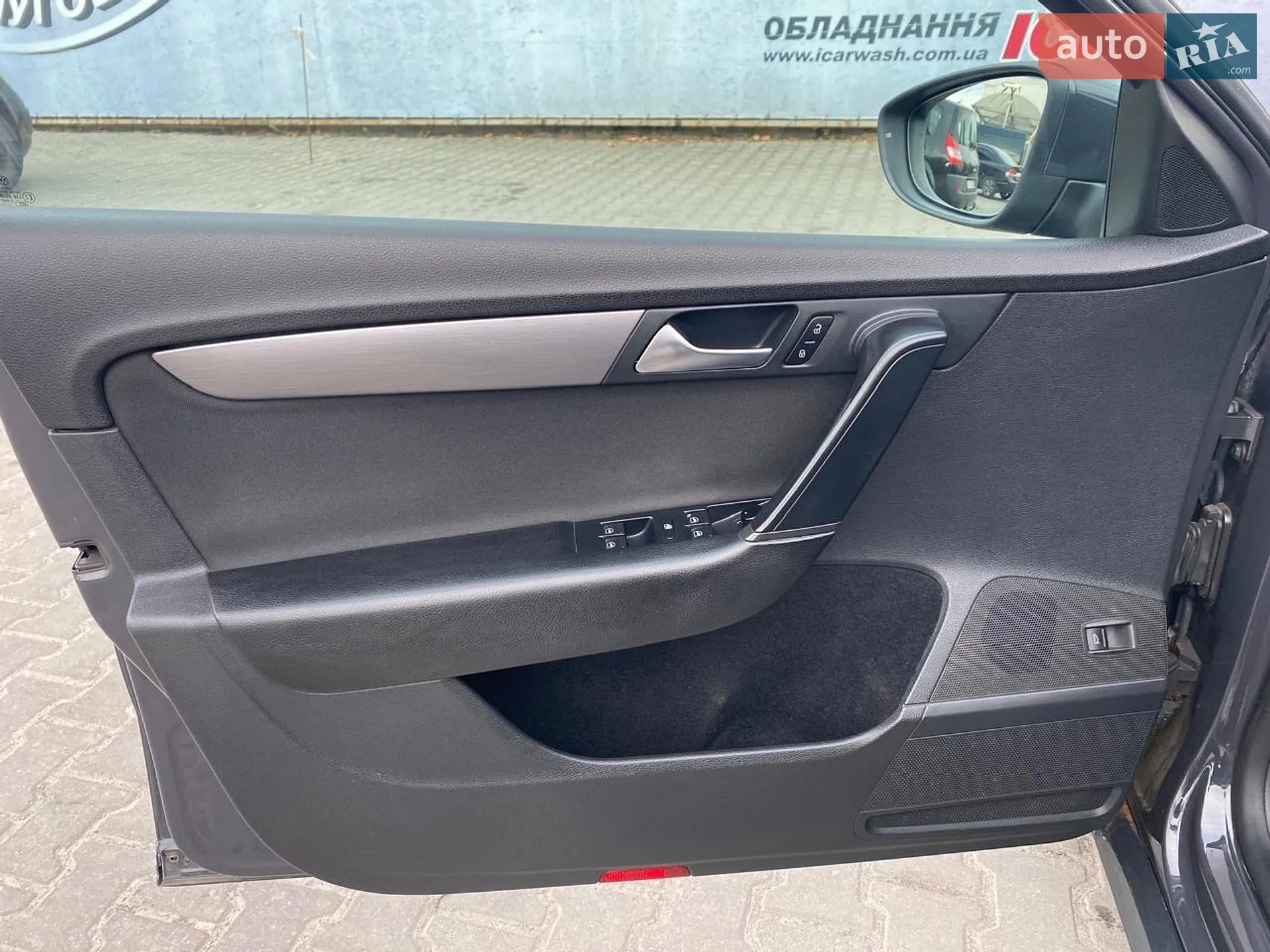2011 Volkswagen Passat - мініатюра 9