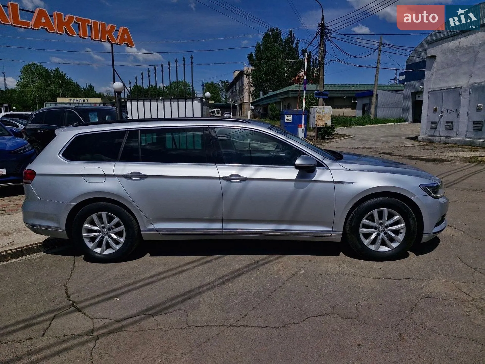 2017 Volkswagen Passat - мініатюра 7