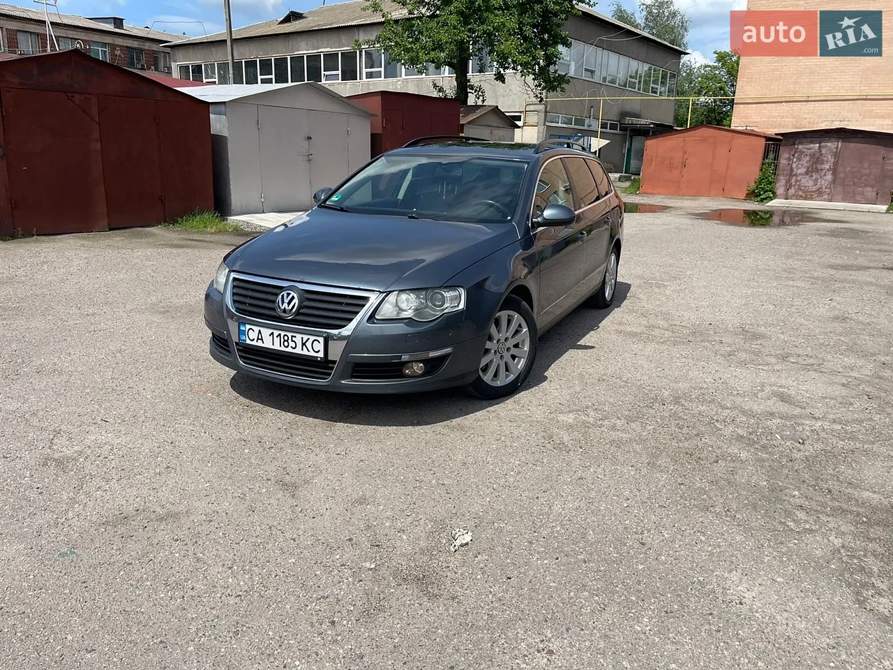 2010 Volkswagen Passat - мініатюра 17