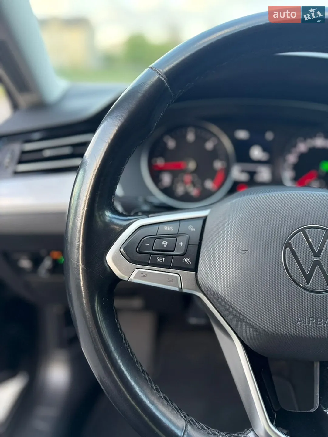 2020 Volkswagen Passat - мініатюра 29