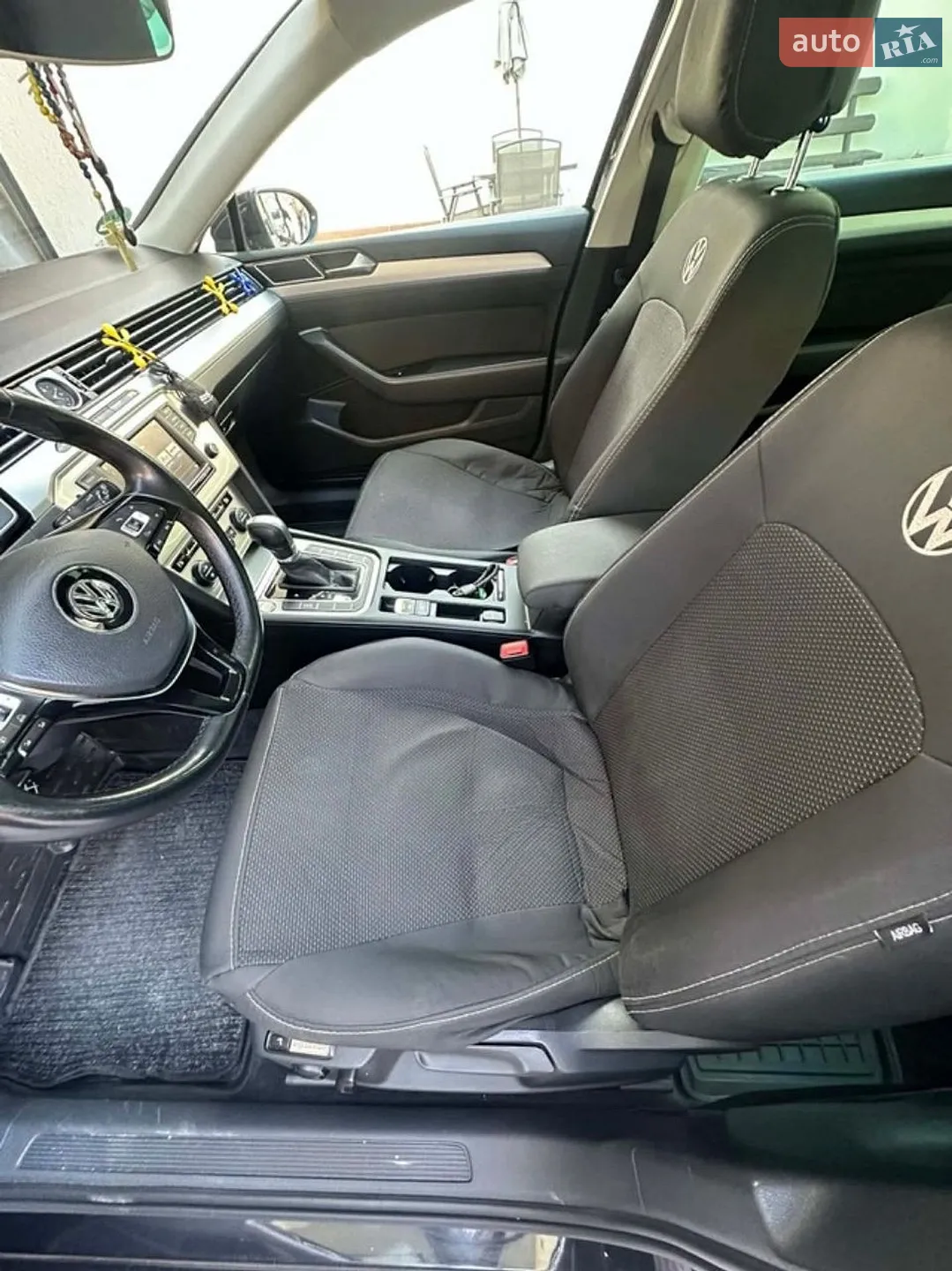 2015 Volkswagen Passat - мініатюра 9