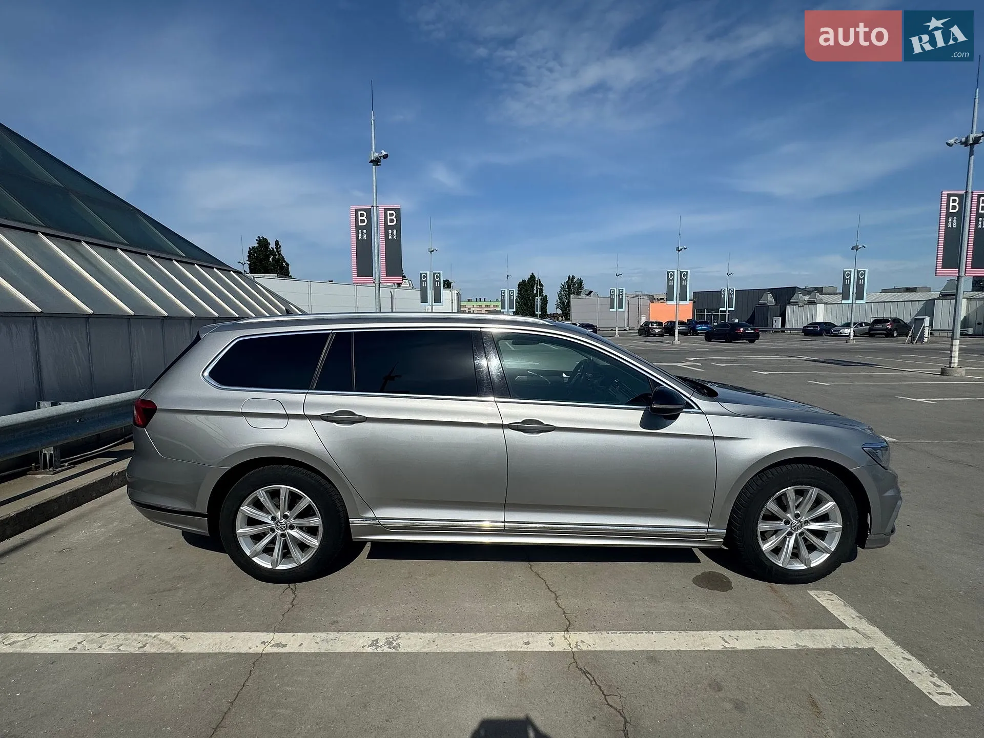 2015 Volkswagen Passat - мініатюра 2