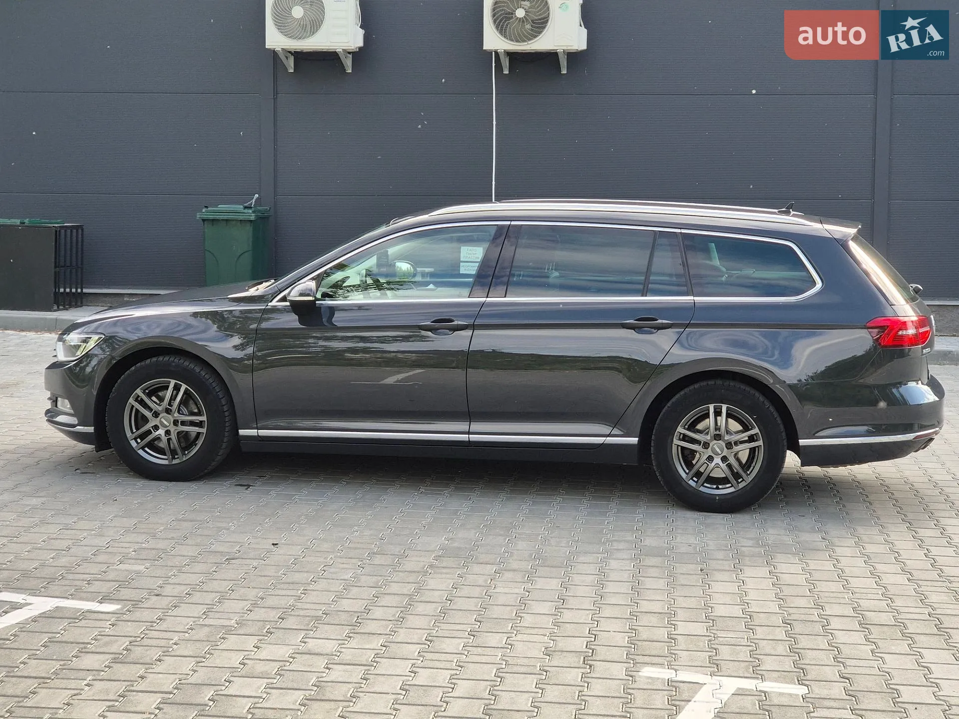 2019 Volkswagen Passat - мініатюра 12
