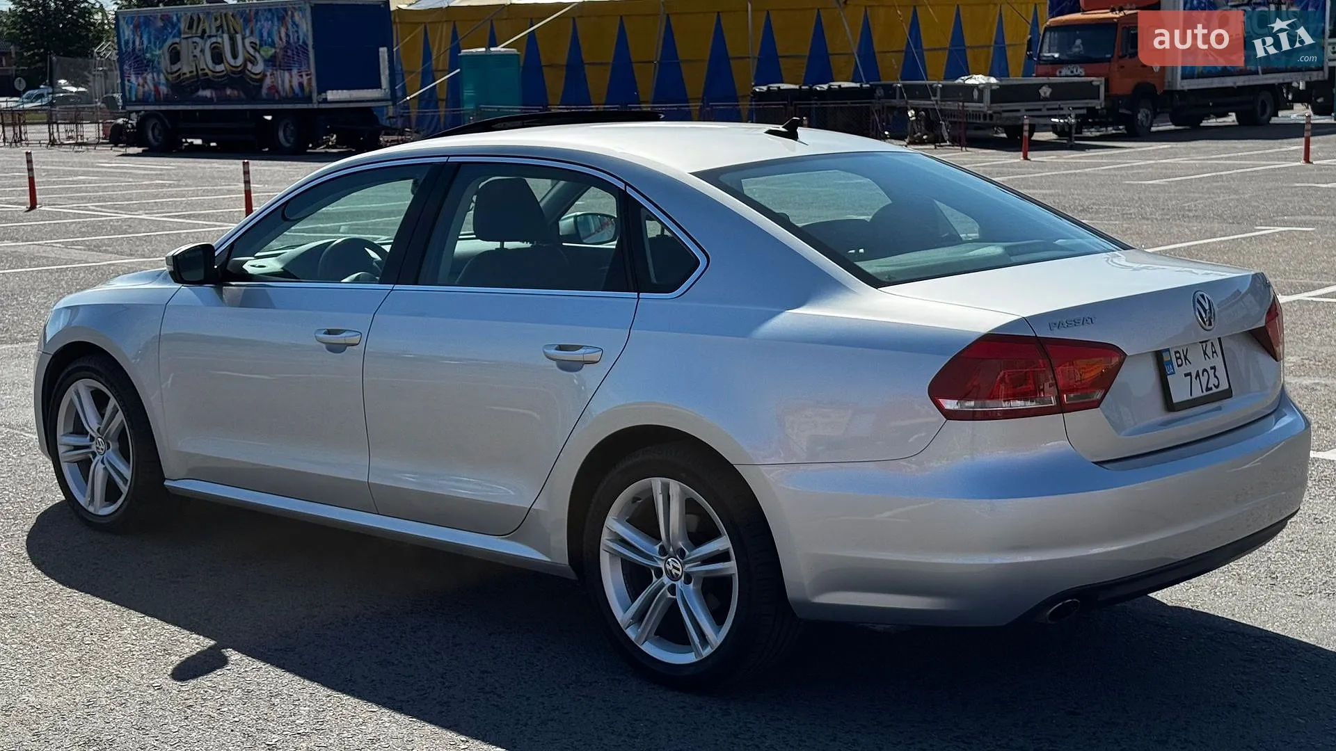 2015 Volkswagen Passat - мініатюра 2