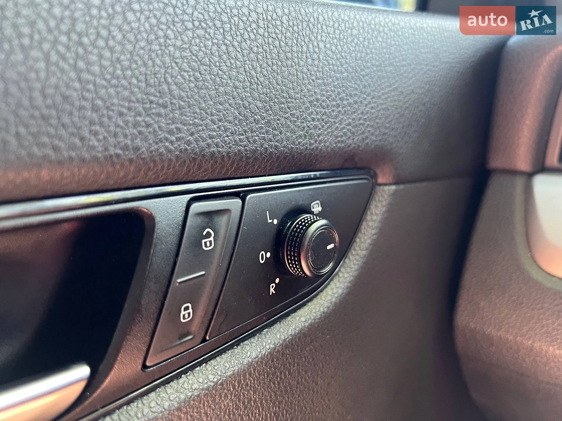 2020 Volkswagen Passat - мініатюра 31