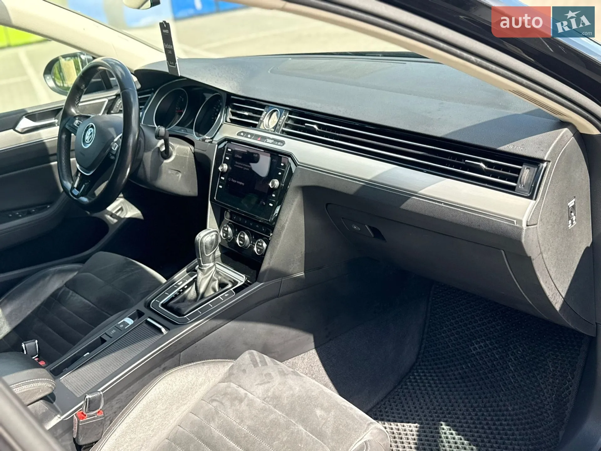 2016 Volkswagen Passat - мініатюра 29