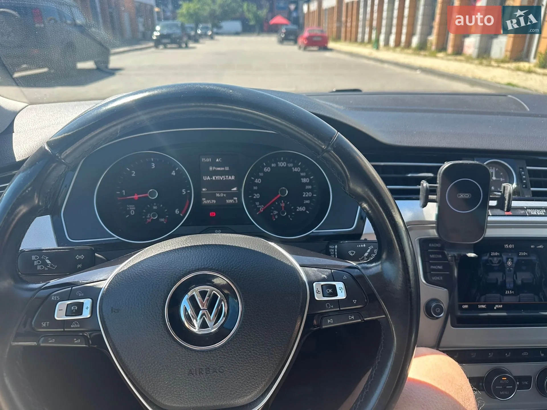 2016 Volkswagen Passat - мініатюра 5