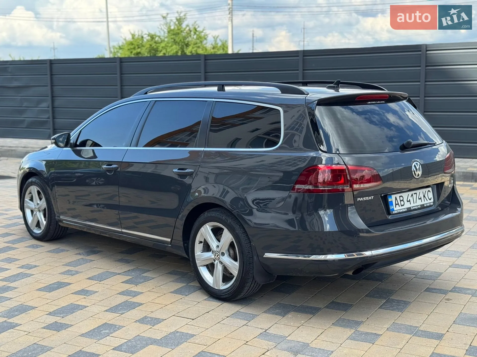 2013 Volkswagen Passat - мініатюра 3