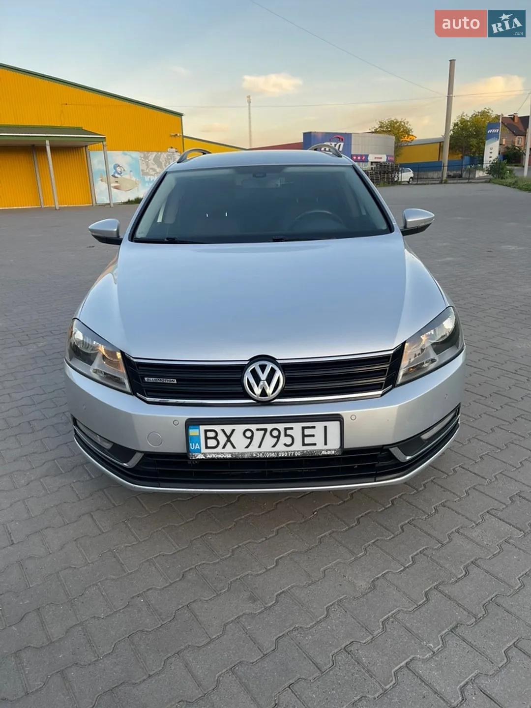 2012 Volkswagen Passat - мініатюра 8