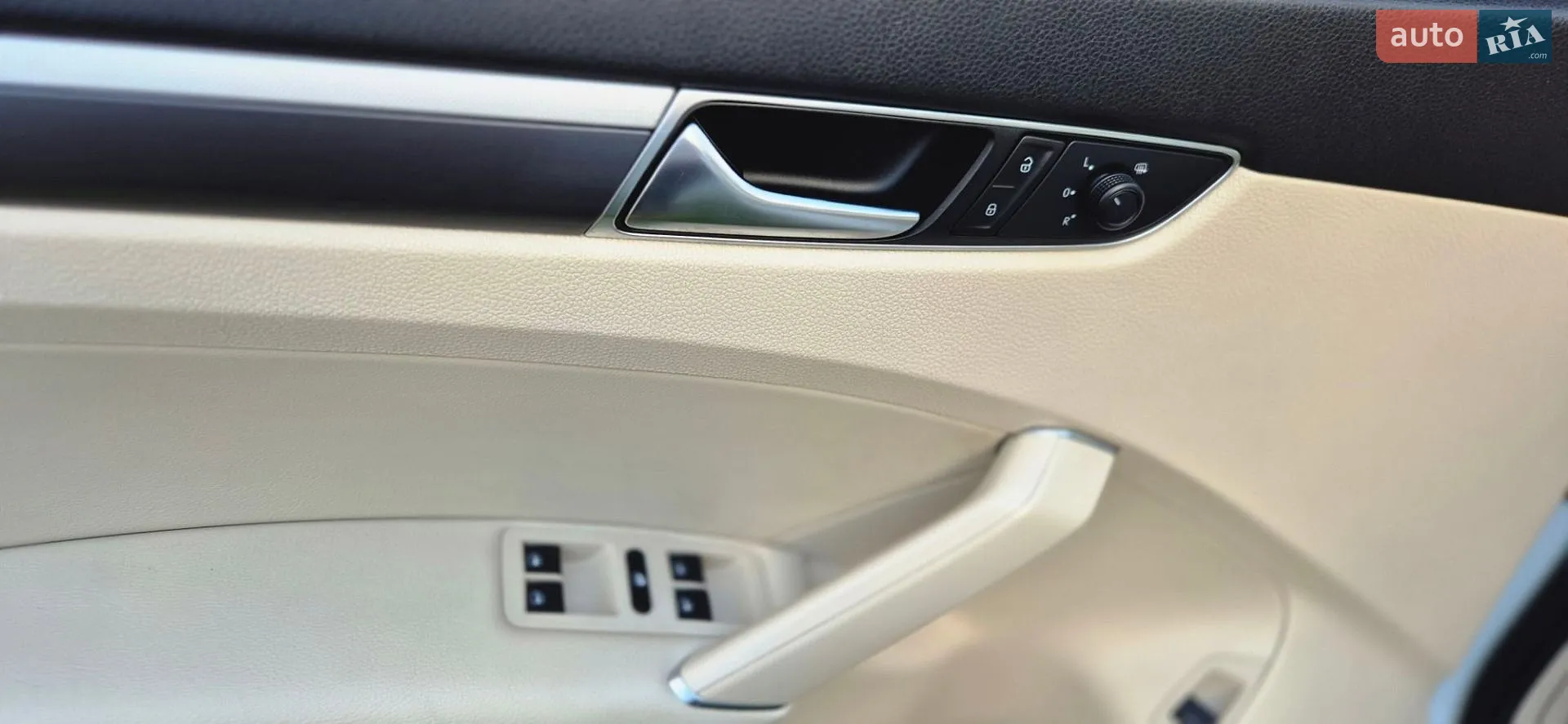 2017 Volkswagen Passat - мініатюра 18