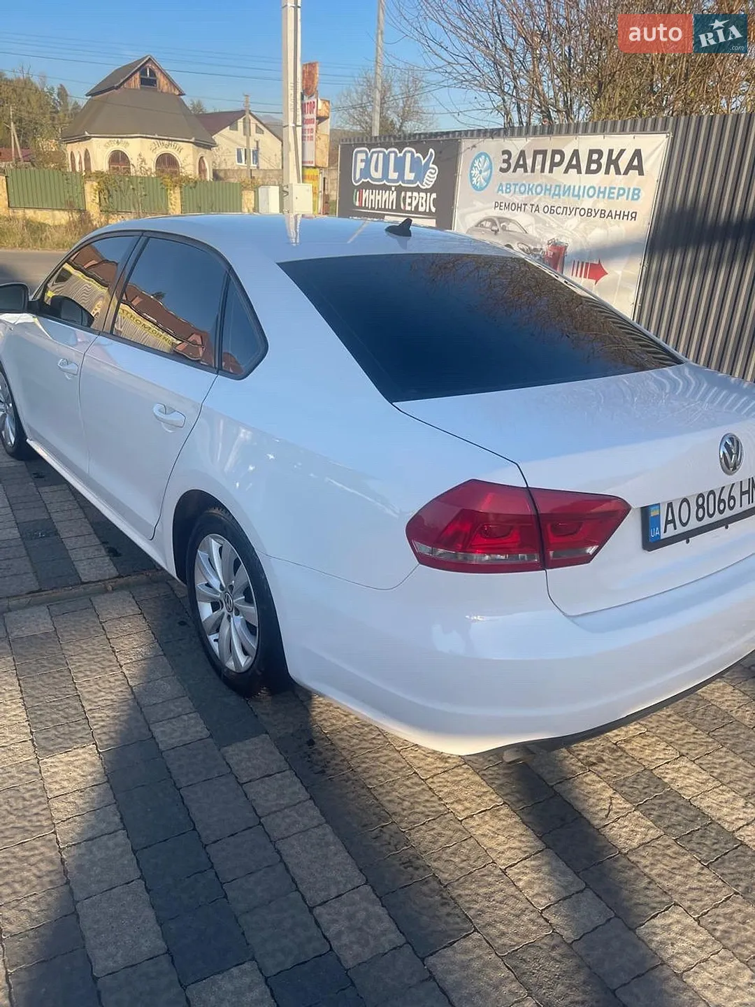 2013 Volkswagen Passat - мініатюра 3