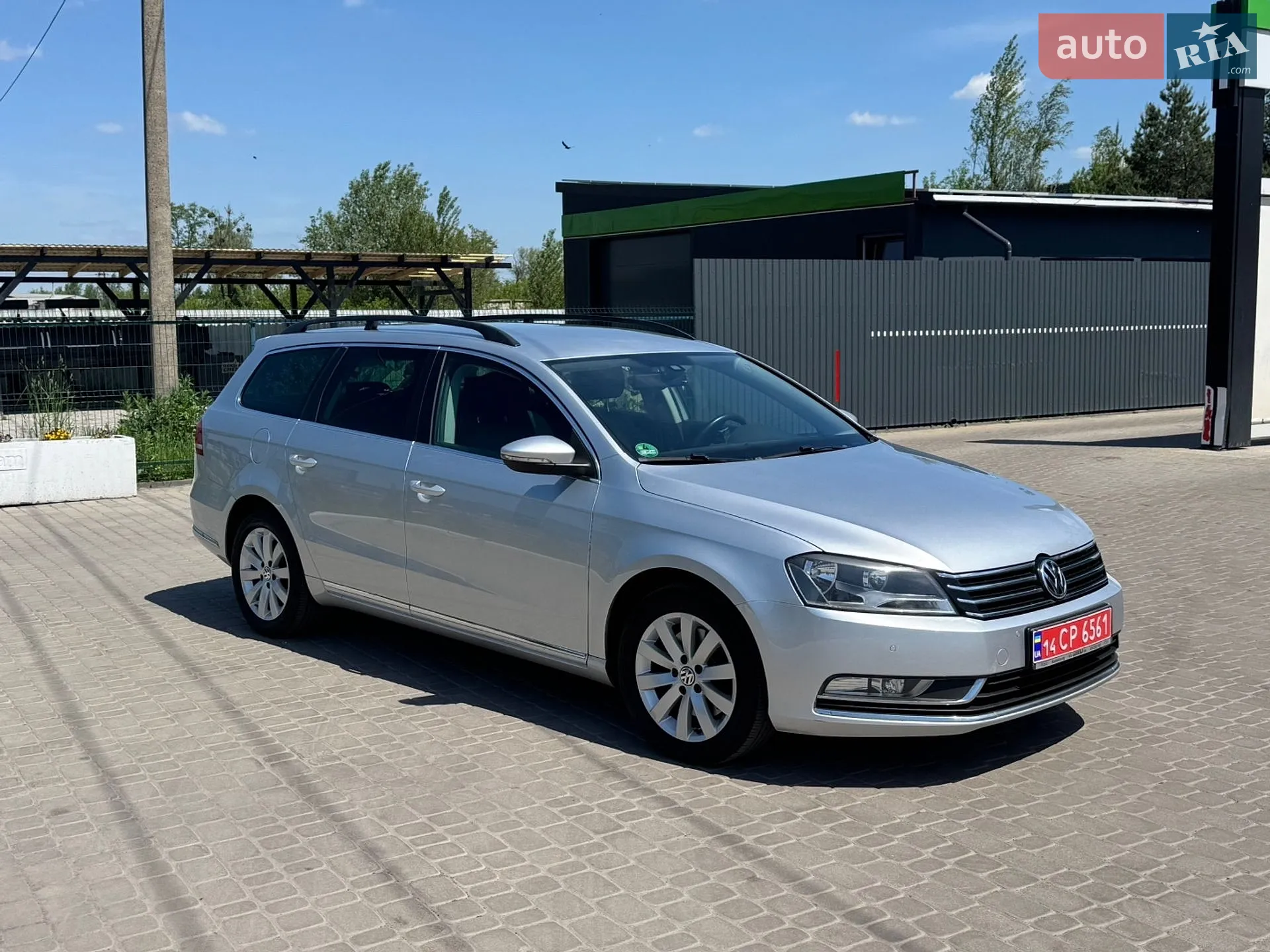 2014 Volkswagen Passat - мініатюра 2