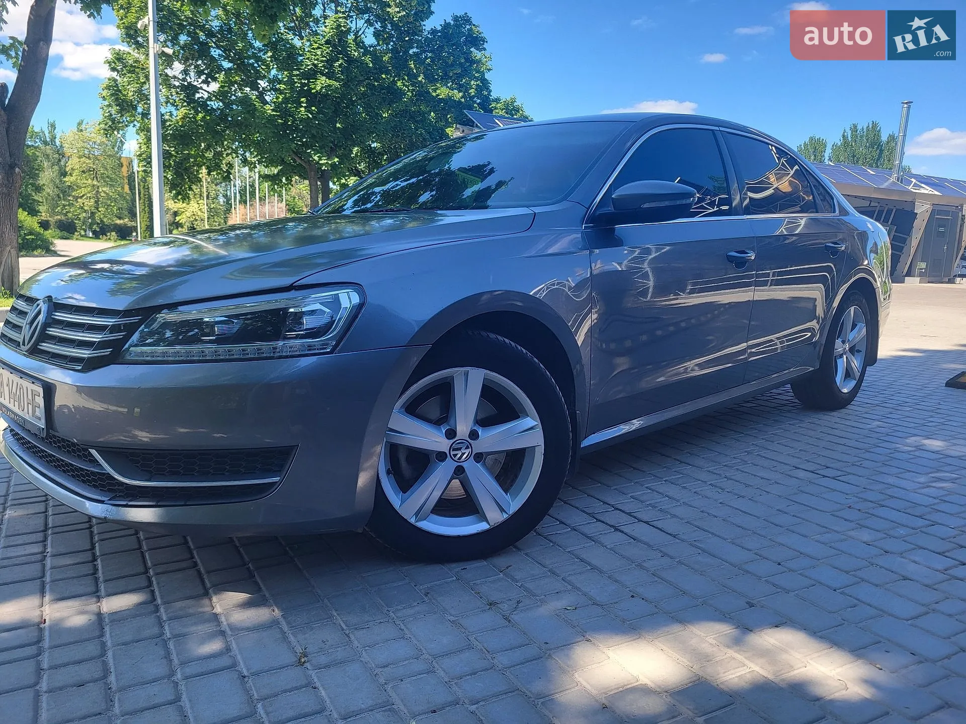 2012 Volkswagen Passat - мініатюра 2