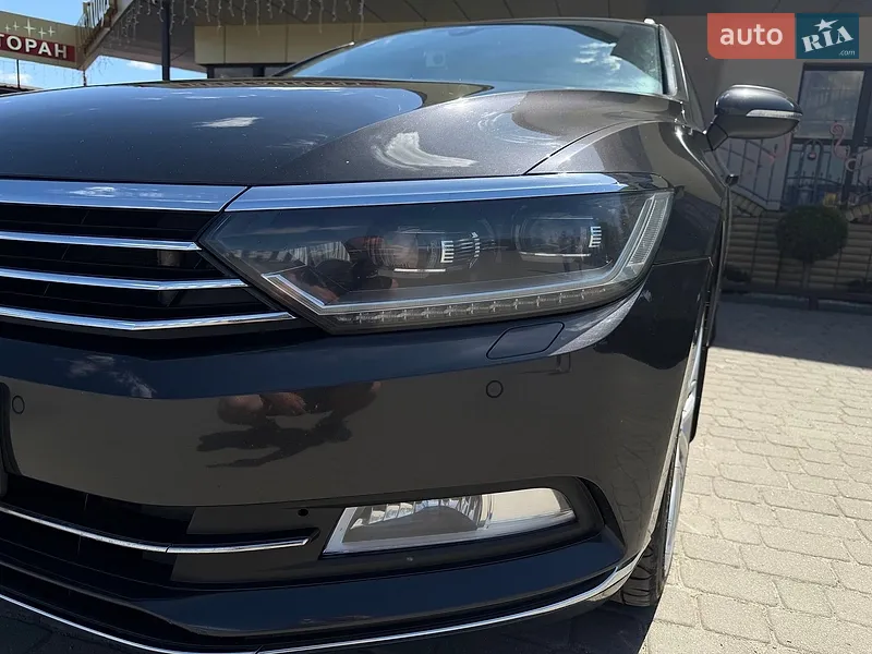 Volkswagen Passat 2018 VIN WVWZZZ3CZJE197497 фото оголошення 17 з 90