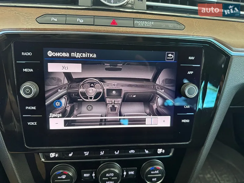 Volkswagen Passat 2018 VIN WVWZZZ3CZJE197497 фото оголошення 44 з 90
