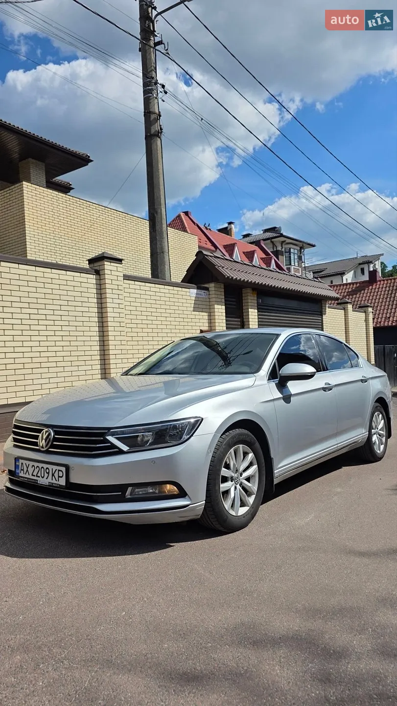 2017 Volkswagen Passat - фото 1