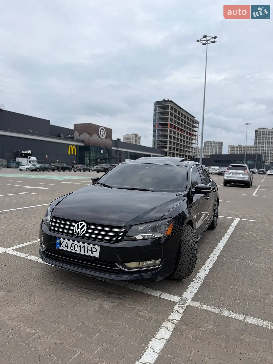 2013 Volkswagen Passat - мініатюра 2