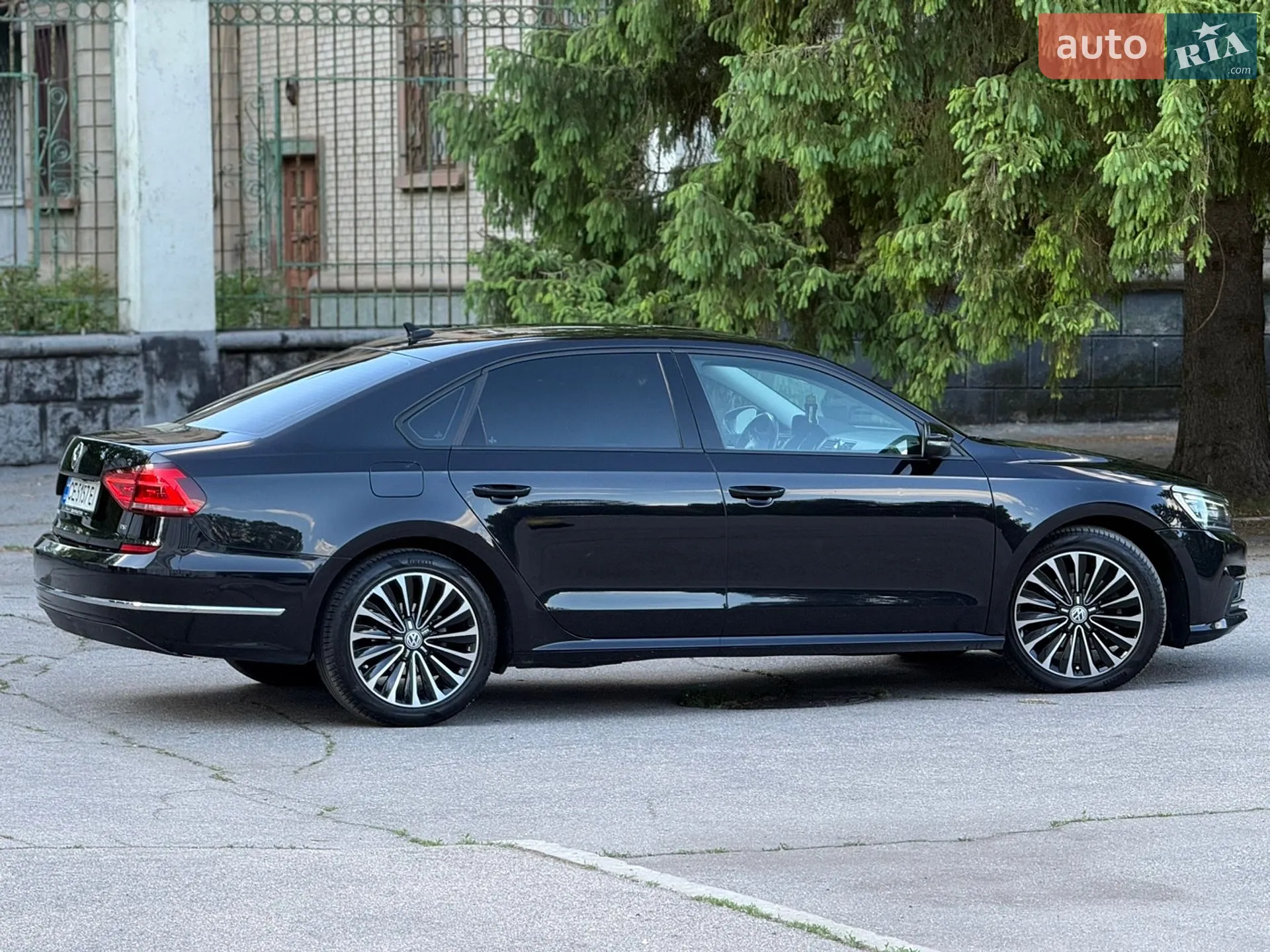 2018 Volkswagen Passat - мініатюра 10