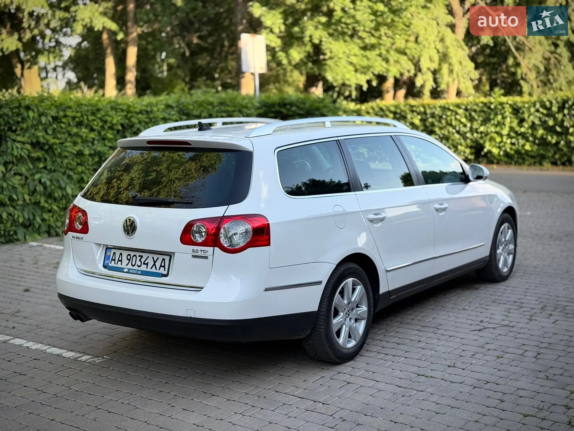 2010 Volkswagen Passat - мініатюра 5